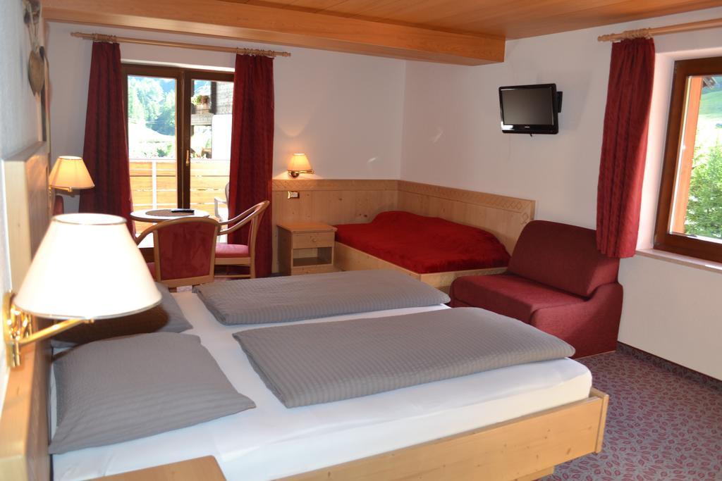 Alpshotel Bergland Pfelders Kültér fotó
