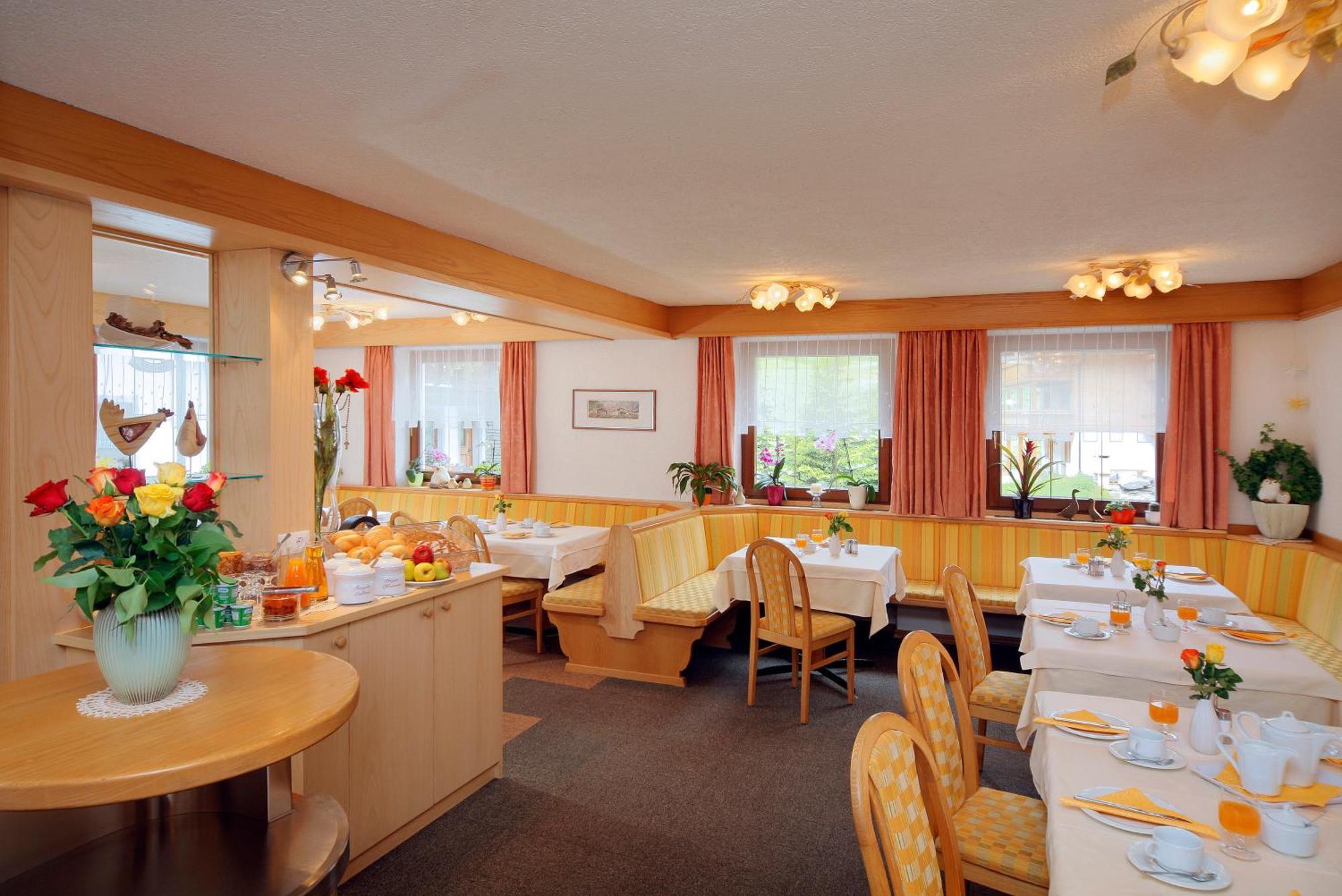 Alpshotel Bergland Pfelders Kültér fotó