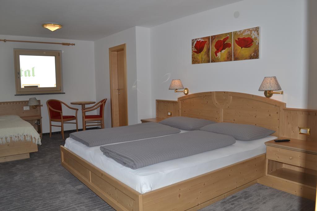 Alpshotel Bergland Pfelders Kültér fotó